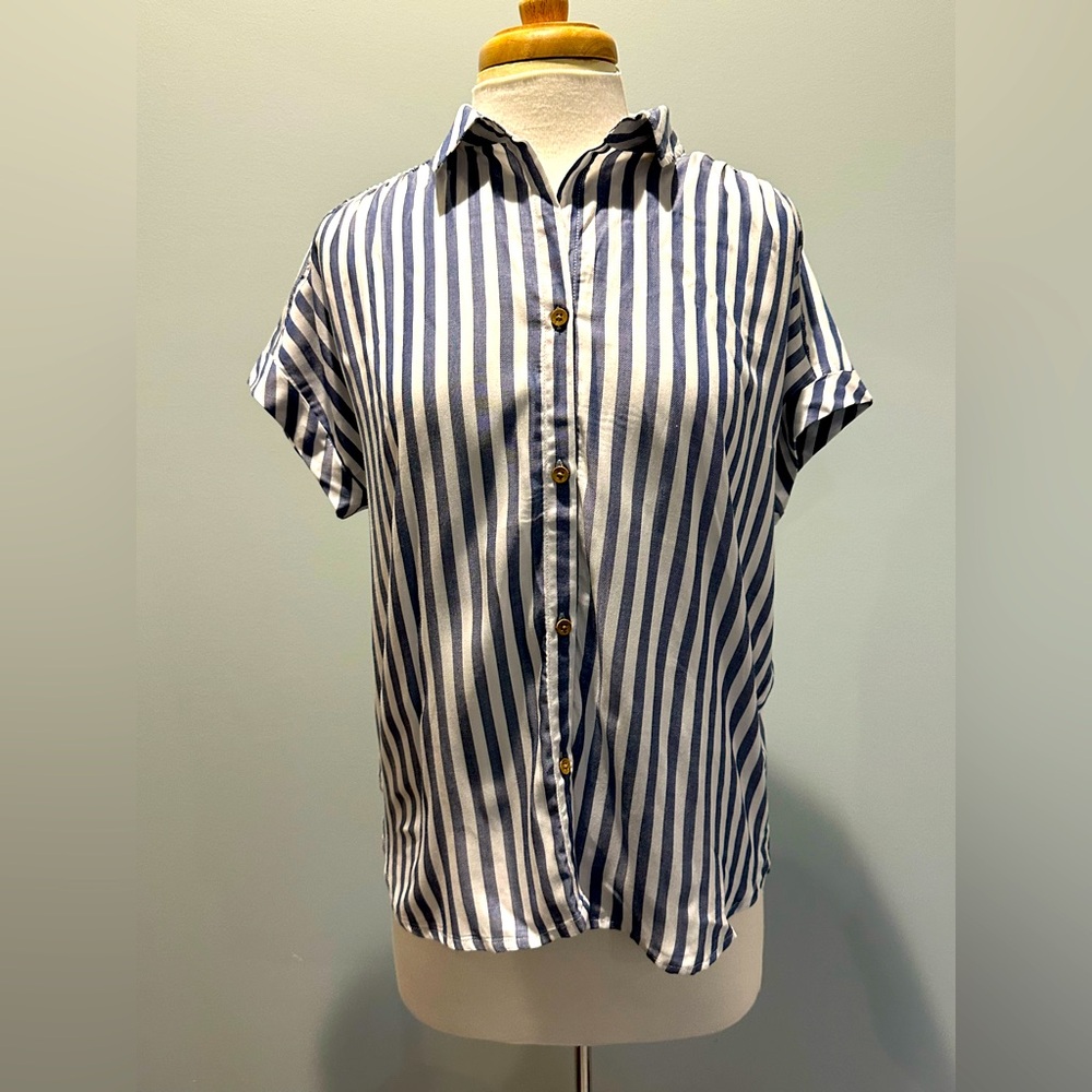 Beach Lunch Lounge Dawson Sailor Blue Striped short sleeve button up shirt